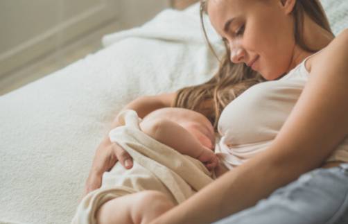 Enfrentar desafios da amamentação: conselhos para novas mães