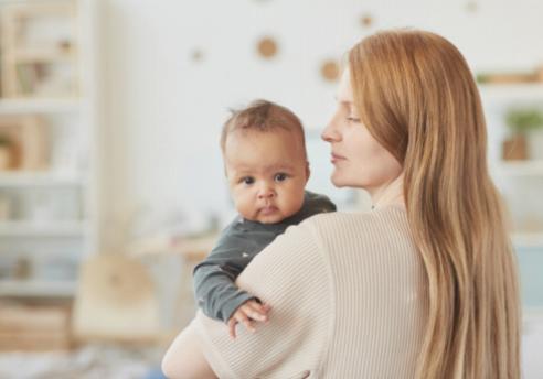 Navegando pelo Primeiro Ano: Um mergulho profundo nos ciclos de sono do bebê